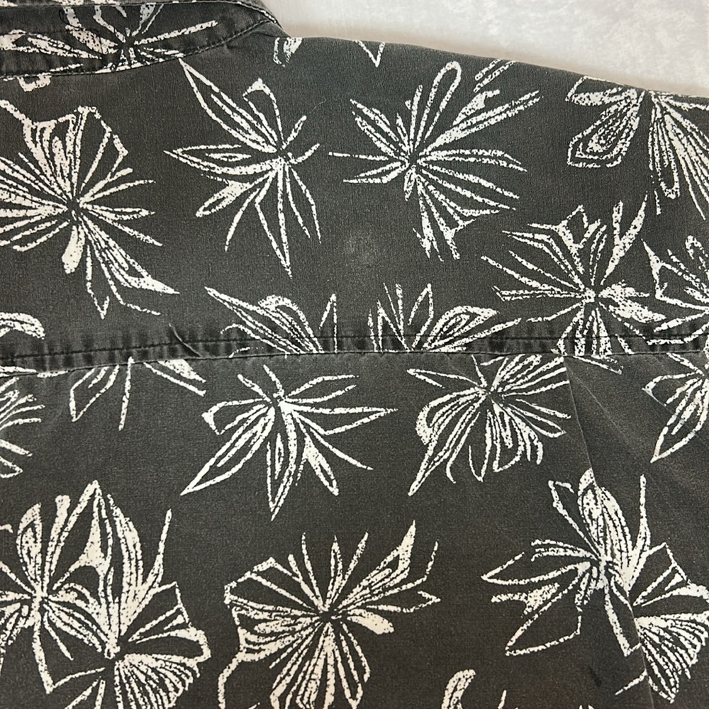 San Francisco Giants Antigua Sport MLB  Aloha Shirt - Picture 8 of 11